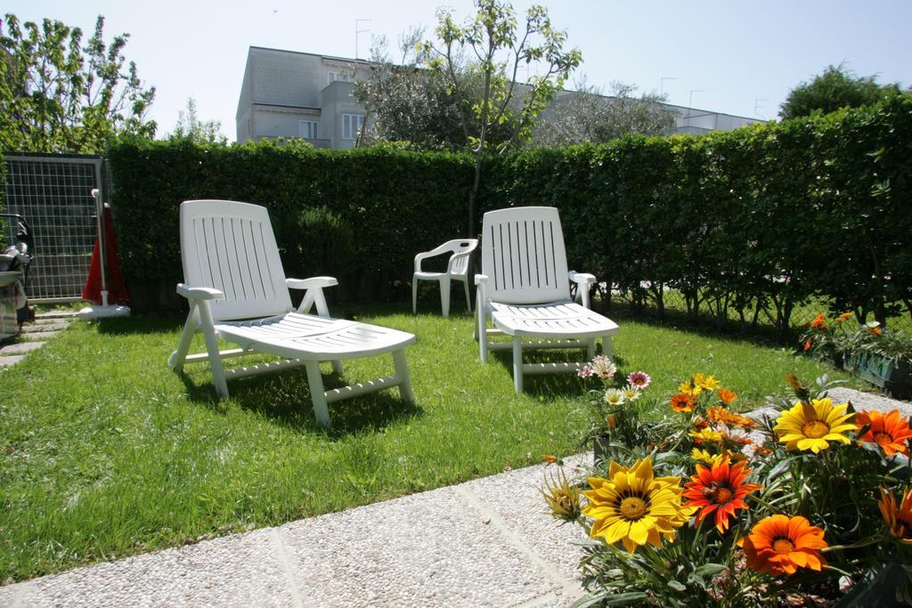 B&B Il Glicine Fiorito ヴェネツィア・リド島 エクステリア 写真