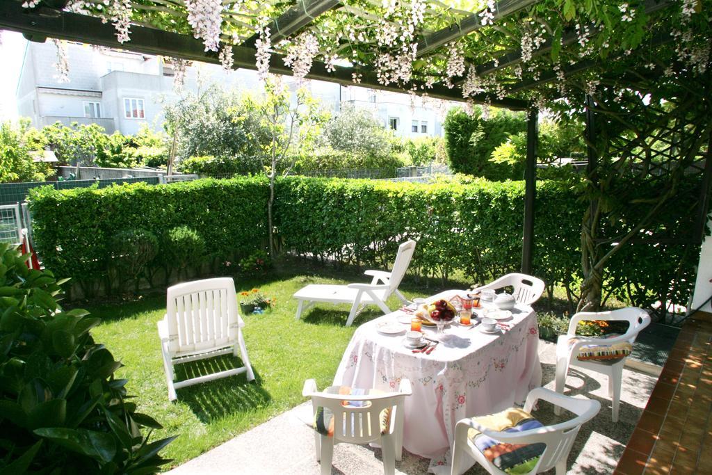 B&B Il Glicine Fiorito ヴェネツィア・リド島 エクステリア 写真