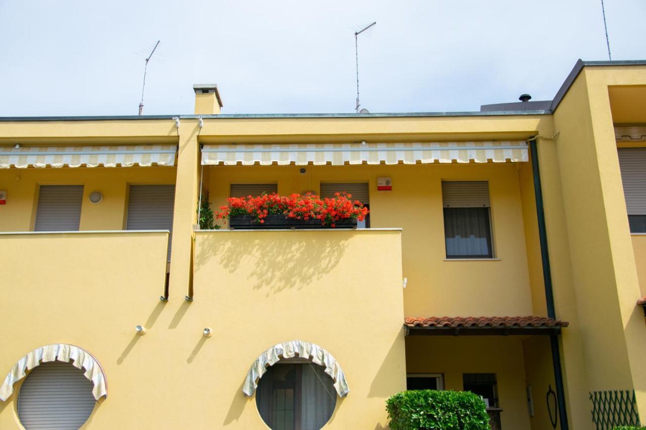 B&B Il Glicine Fiorito ヴェネツィア・リド島 エクステリア 写真